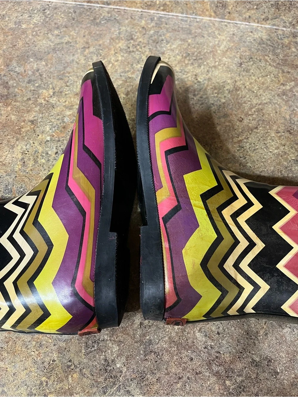 Missoni for Target Girls Chevron Rain Boots Size 5 Multicolor Waterproof Zig Zag